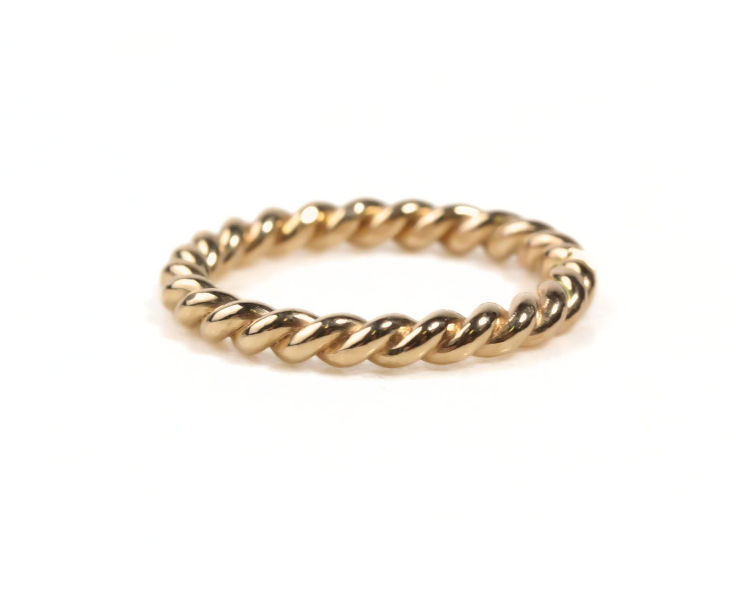 Unity Twist Ring